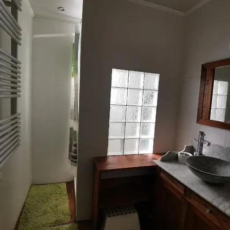 Grande Maison, Piscine Et Poele A Bois , A Villa *