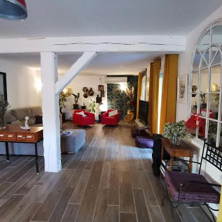 Grande Maison, Piscine Et Poele A Bois , A